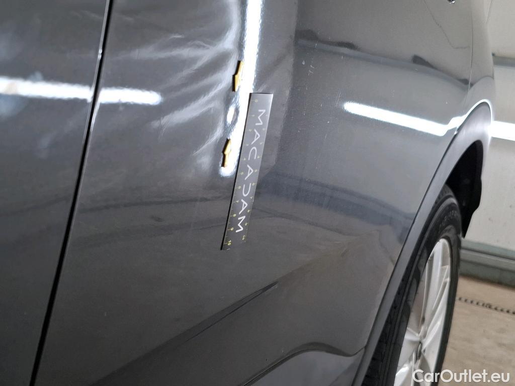  Opel   Grandland X Grandland X Elegance Business 1.5 130CV BVA8 E6d #34