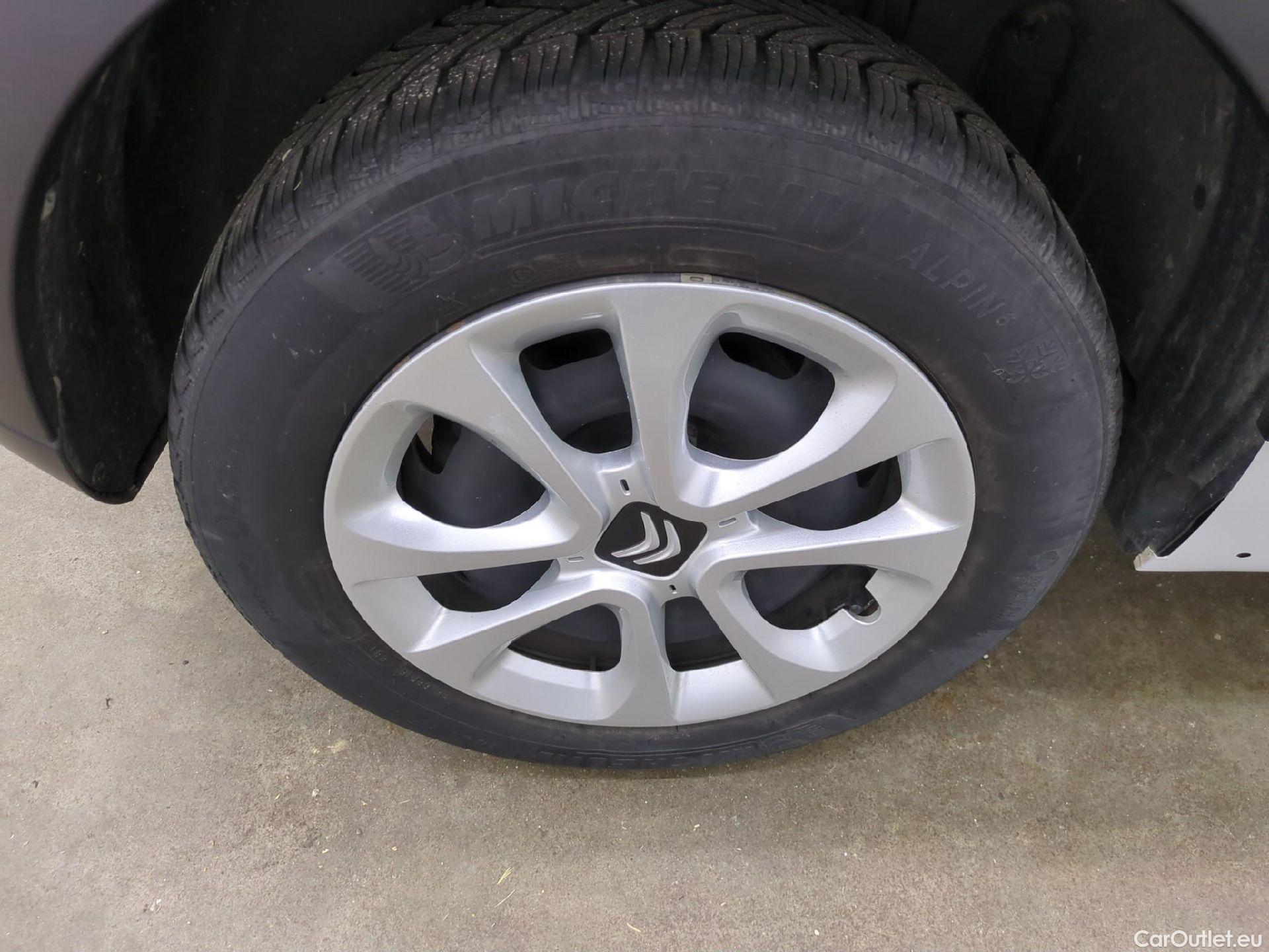  Citroen  C3  Société Feel 1.5 BlueHDI 100CV BVM5 E6dT #6