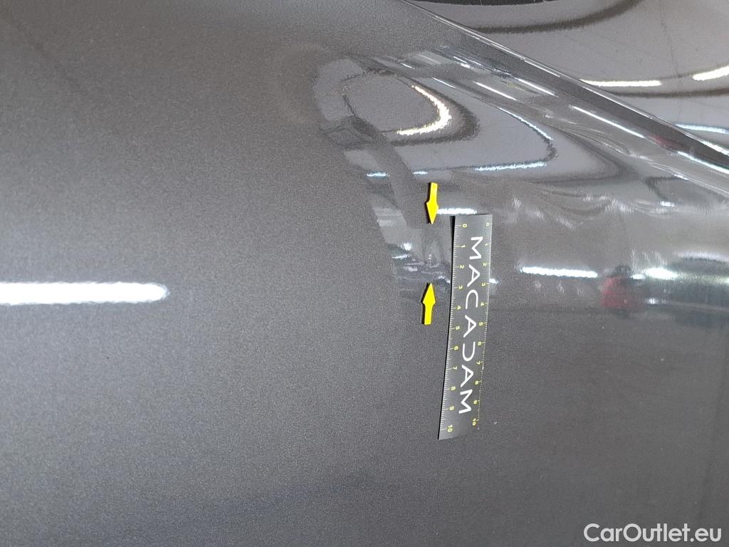  Opel   Grandland X Grandland X Elegance Business 1.5 130CV BVA8 E6d #39