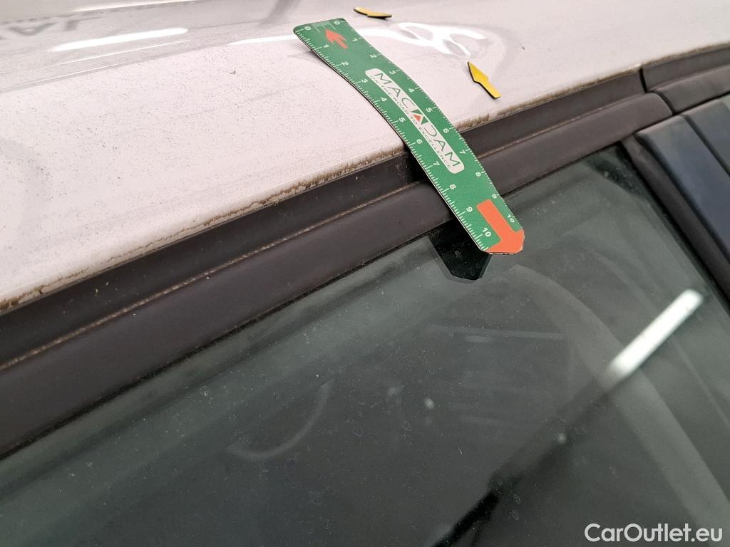  Citroen  C3  Feel 1.2 PureTech 80CV BVM5 E6 #24