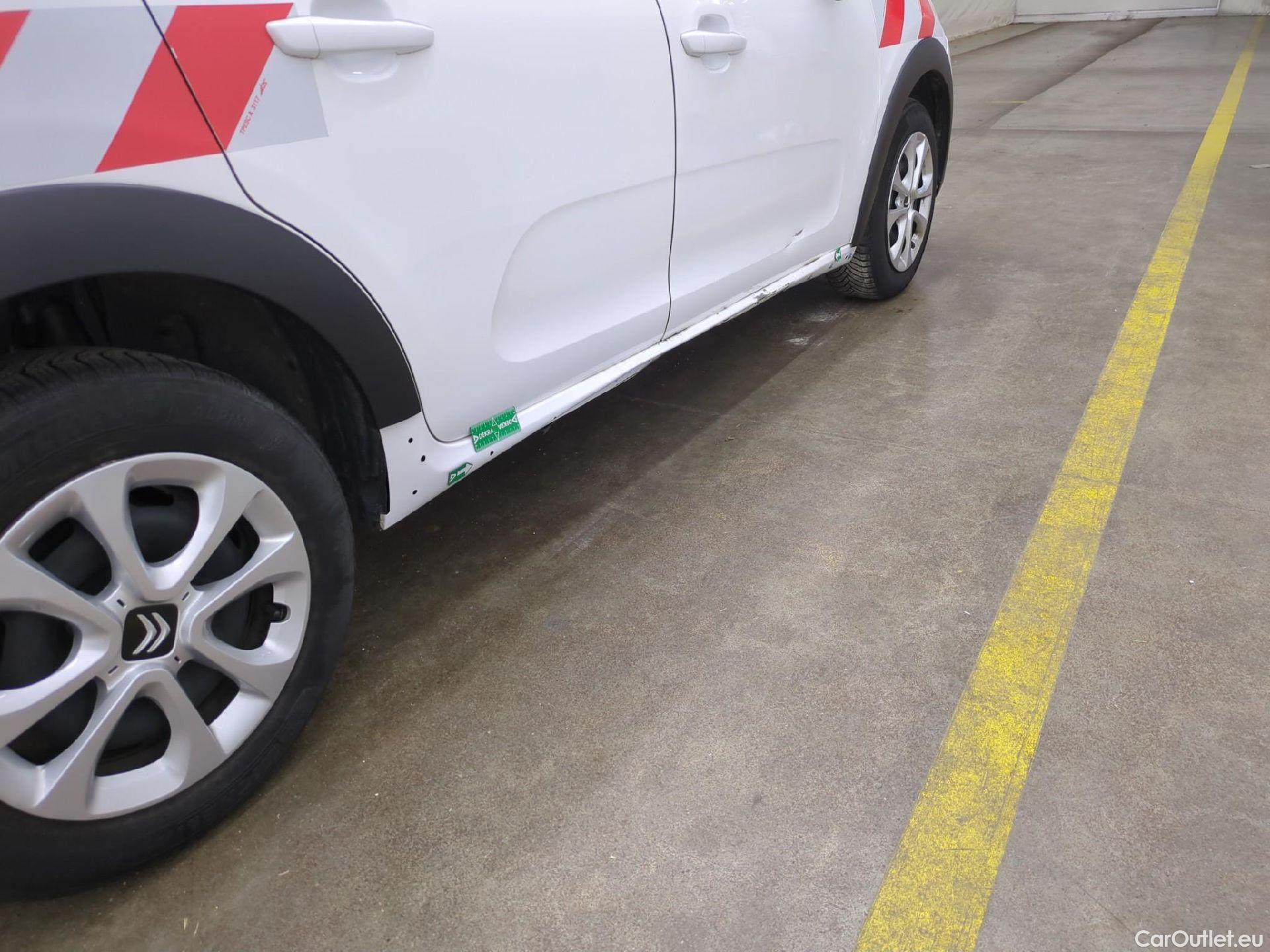 Citroen  C3  Société Feel 1.5 BlueHDI 100CV BVM5 E6dT #7
