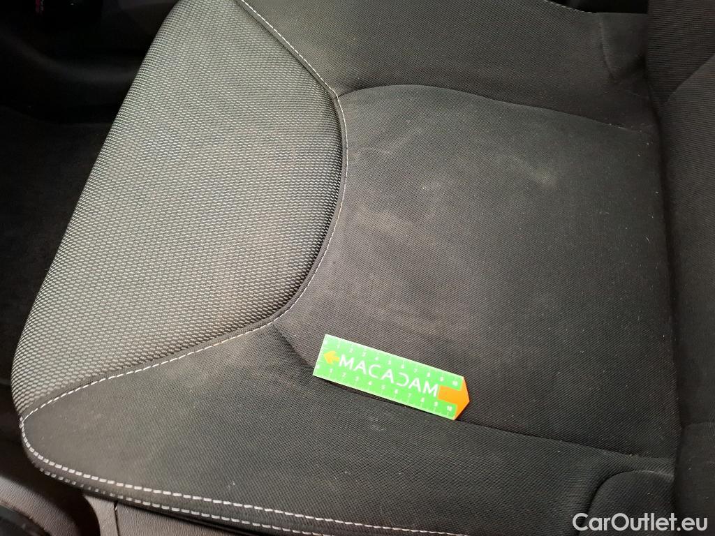  Renault  Clio RENAULT  / 2016 / 5P / Berline &Business TCe 90 #19