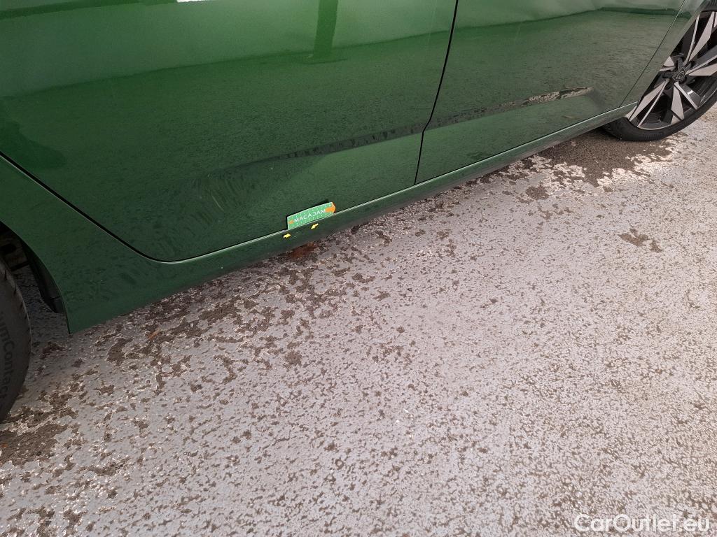  Peugeot  308  Allure 1.2 PureTech 130CV BVA8 E6d #21