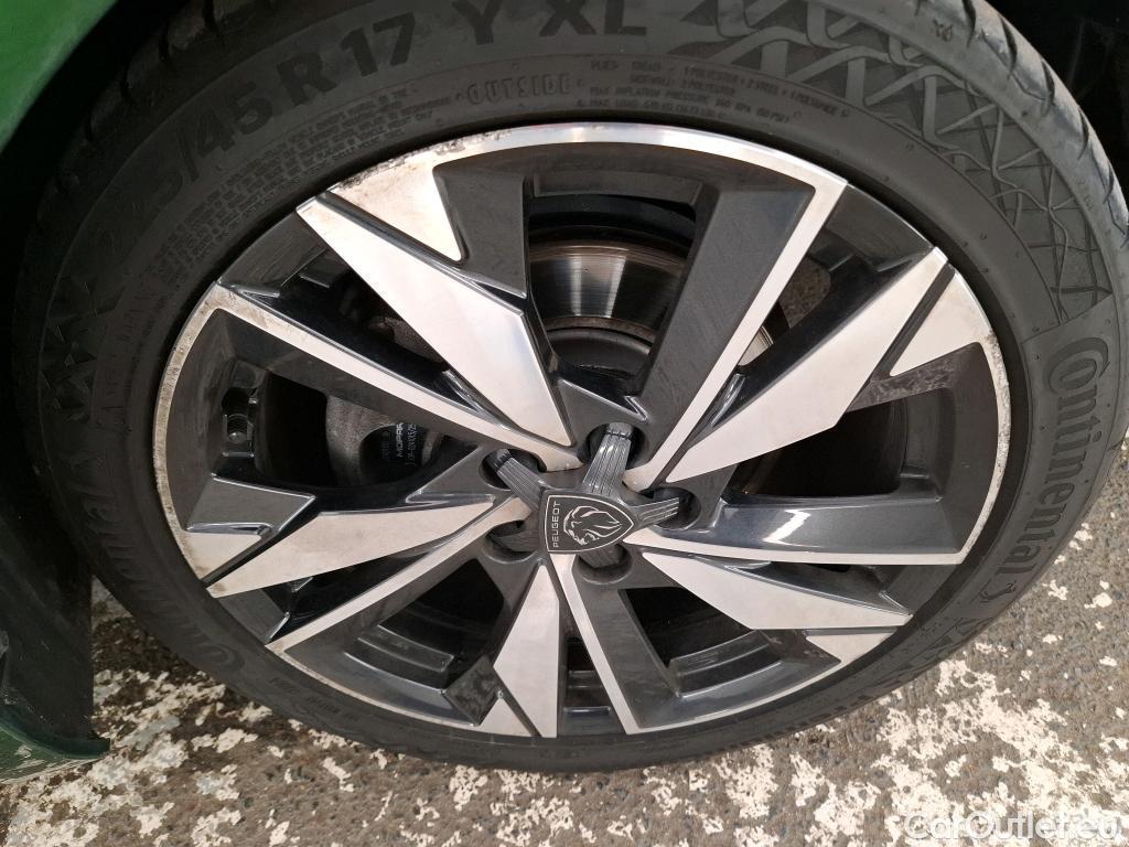  Peugeot  308  Allure 1.2 PureTech 130CV BVA8 E6d #35
