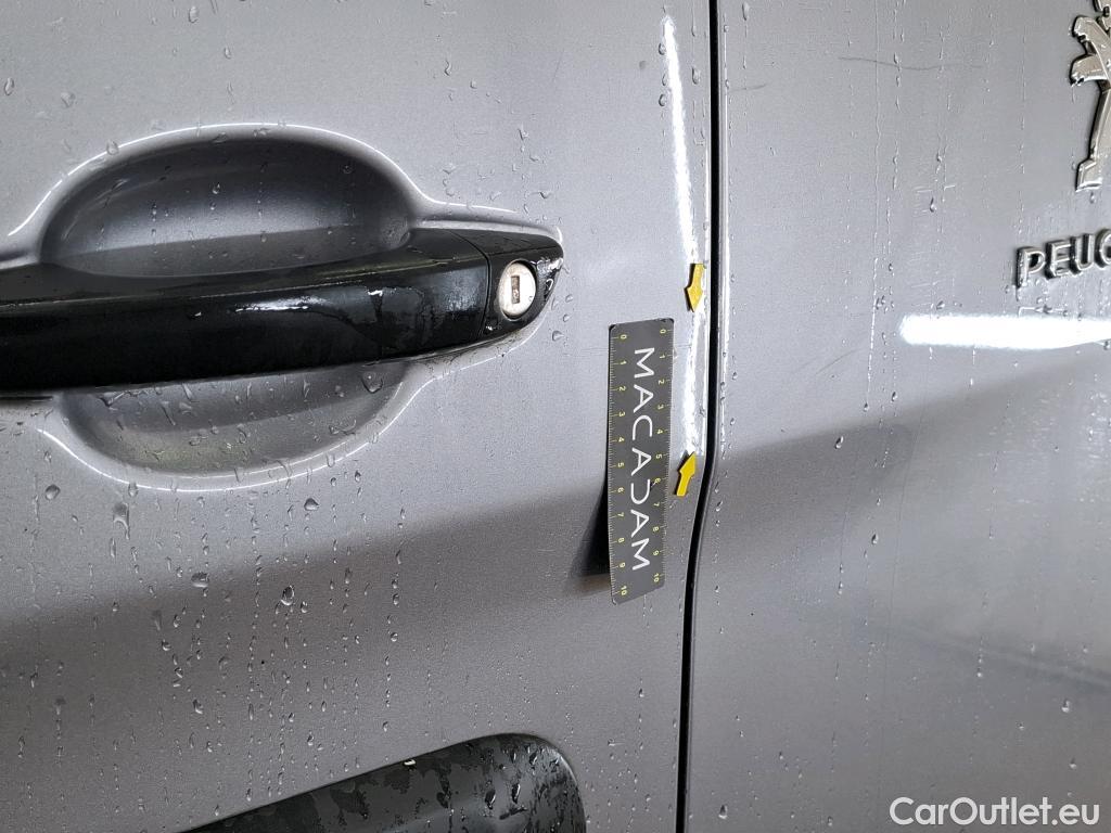  Peugeot  Expert  Fourgon Asphalt L2 2.0 HDi 150CV BVM6 E6d #12