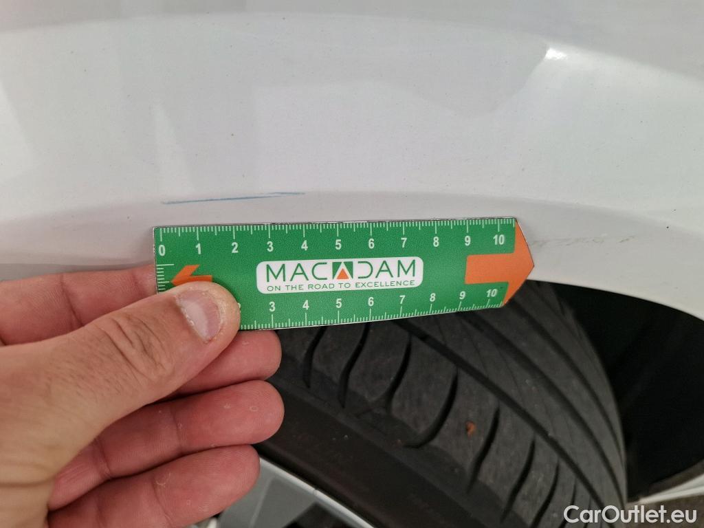  Peugeot  208  Premium 1.5 HDi 100CV BVM6 E6d #16