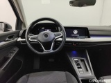  Volkswagen  Golf  Volkswagen VIII 1.0 eTSI 81kW Life DSG 5d #9