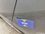 Volkswagen  Golf  Volkswagen VIII 1.0 eTSI 81kW Life DSG 5d #32