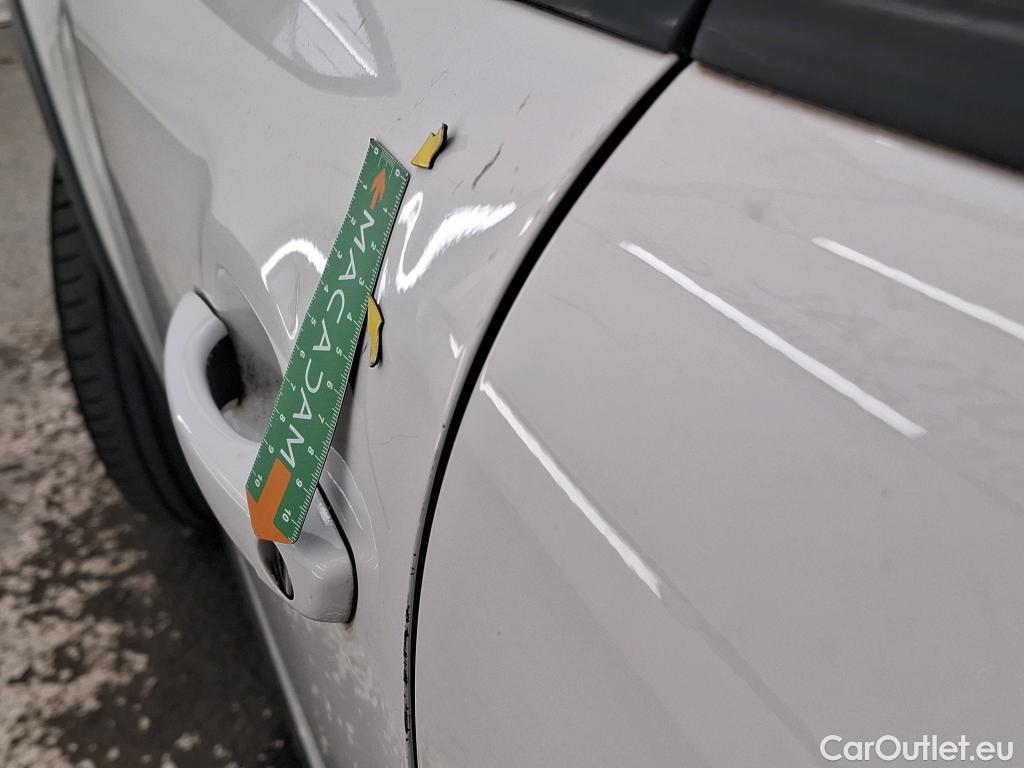  Citroen  C3  Feel 1.2 PureTech 80CV BVM5 E6 #8