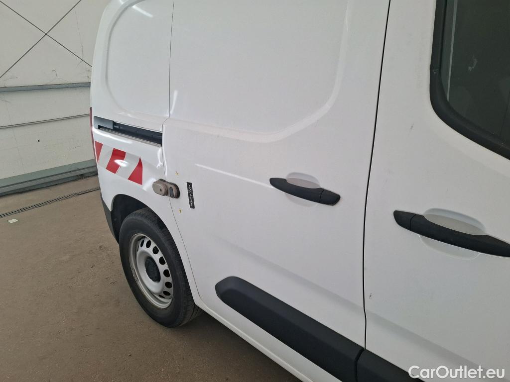  Citroen  Berlingo  Fourgon Worker M 1000 1.2 PureTech 130CV BVA8 E6d #9