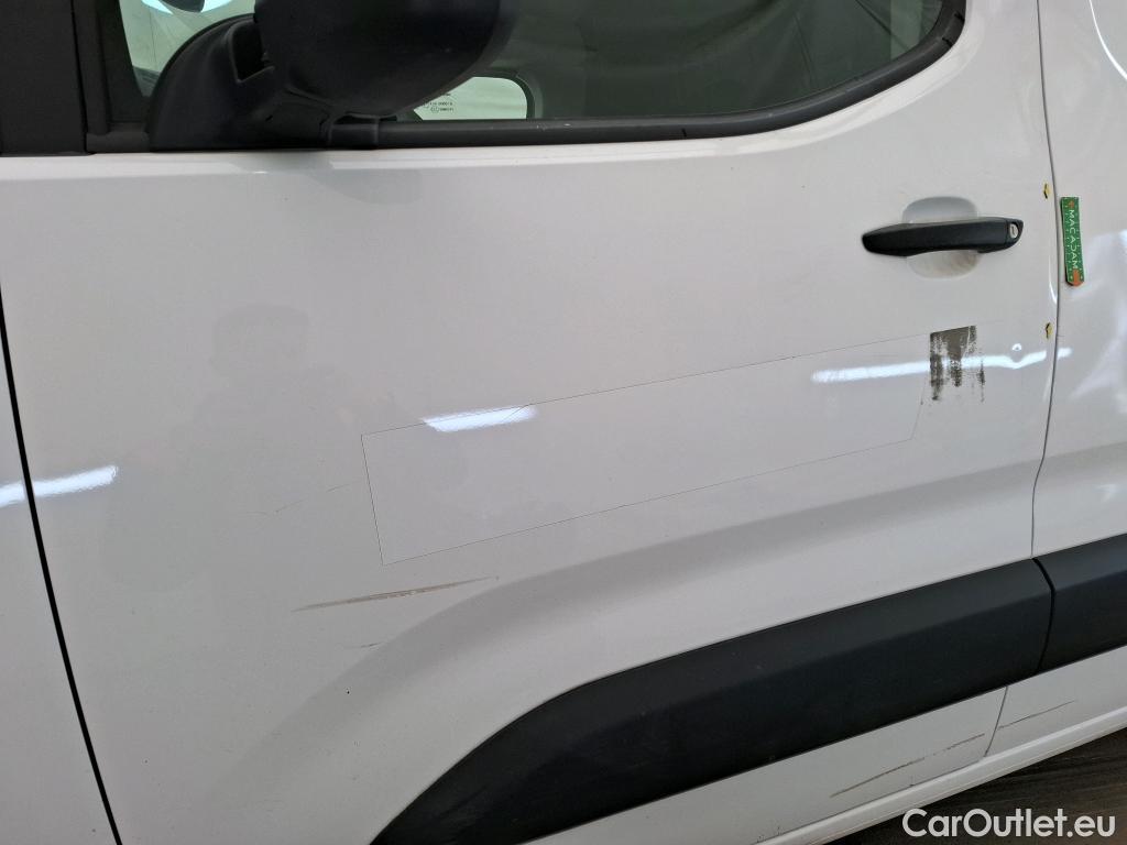  Citroen  Berlingo  Fourgon Club M 650 1.2 PureTech 130CV BVA8 E6d #19