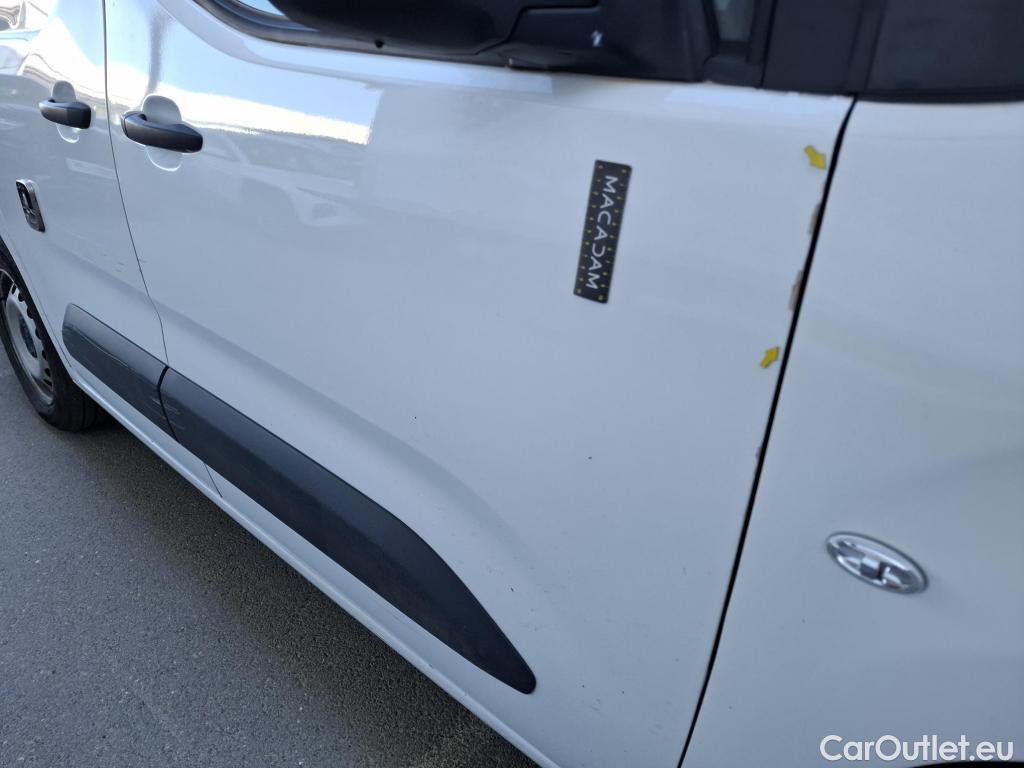  Citroen  Berlingo  Fourgon Club M 650 1.2 PureTech 130CV BVA8 E6d #22