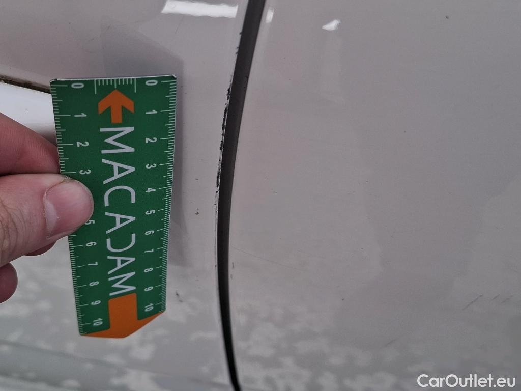  Citroen  C3  Feel 1.2 PureTech 80CV BVM5 E6 #9