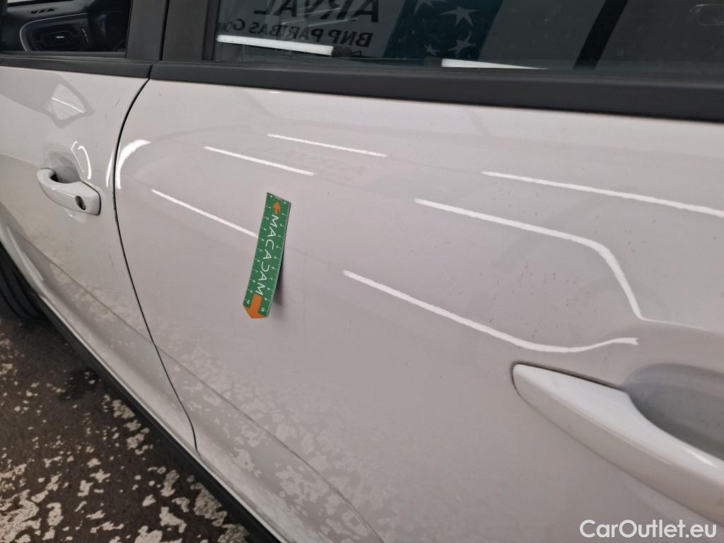  Citroen  C3  Feel 1.2 PureTech 80CV BVM5 E6 #24