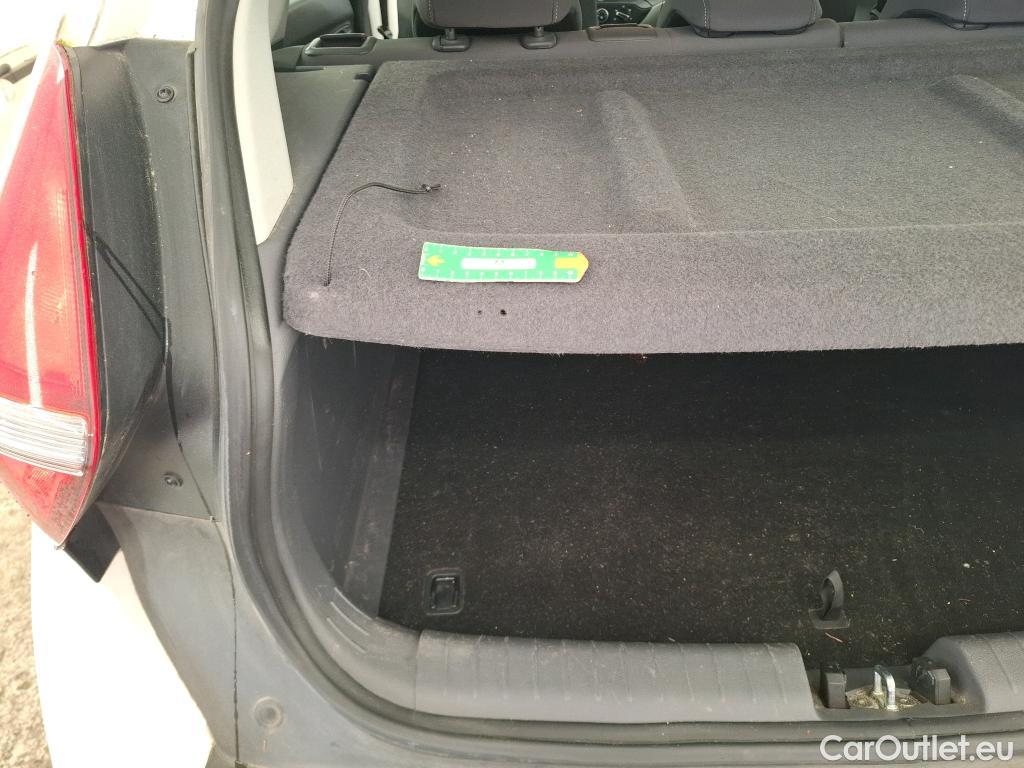  Hyundai  Bayon HYUNDAI  / 2021 / 5P / SUV 1.0 T-GDI 100 HYBRID 48V BUSINESS #38