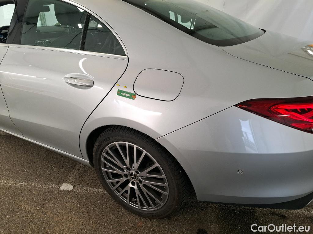  Mercedes  CLA-Klasse MERCEDES-BENZ CLA Coupe / 2019 / 4P / Coupé CLA 200 d Business Line BA8 #24