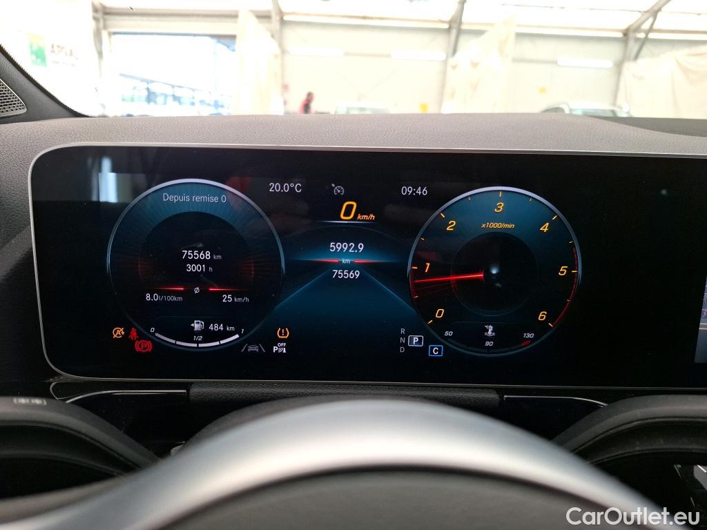  Mercedes  GLA MERCEDES-BENZ  / 2020 / 5P / SUV 2.0  200 D AMG LINE DCT #31