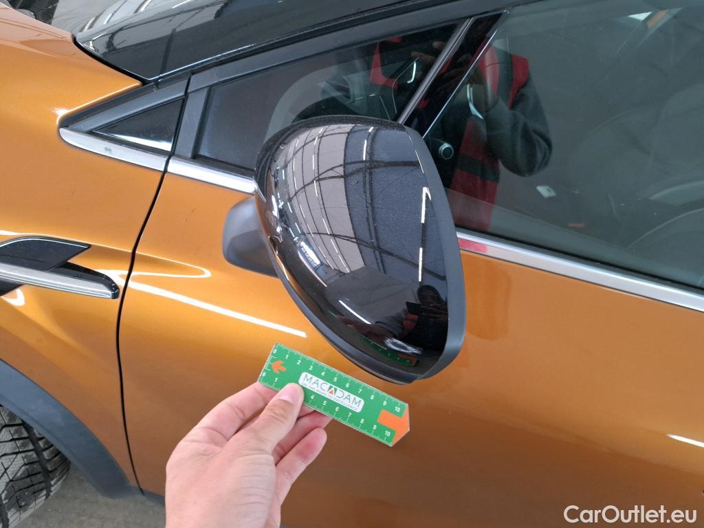  Renault  Captur RENAULT  / 2019 / 5P / SUV Intens E-TECH Plug-in 160 -21 #12