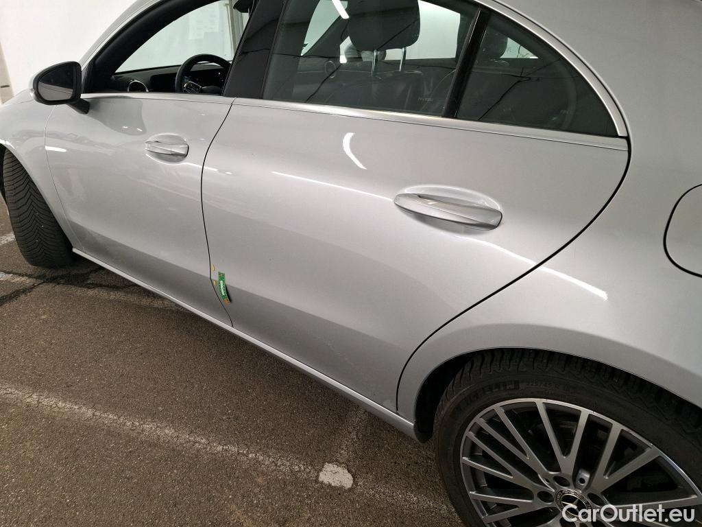  Mercedes  CLA-Klasse MERCEDES-BENZ CLA Coupe / 2019 / 4P / Coupé CLA 200 d Business Line BA8 #15