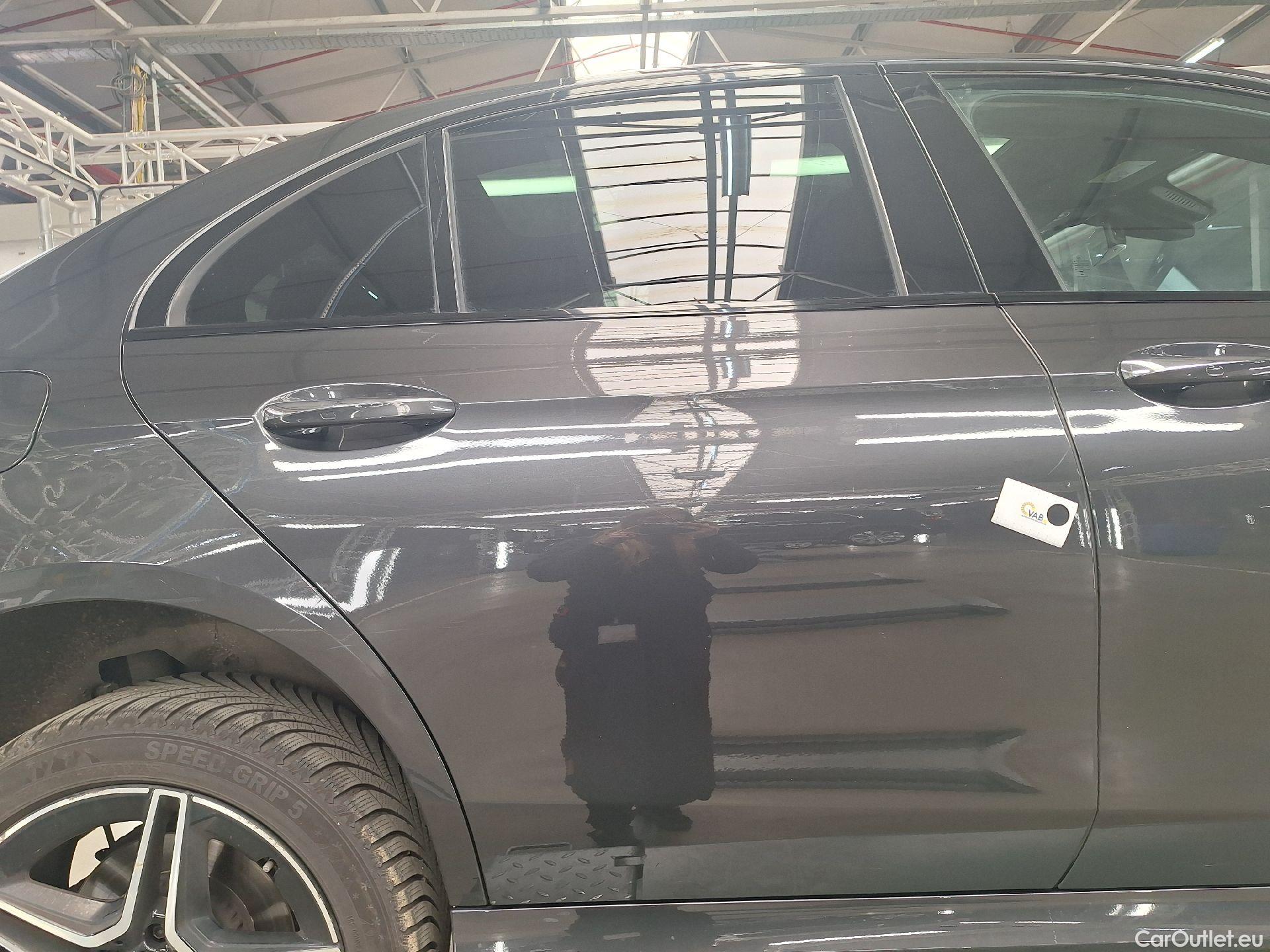  Mercedes  E-Klasse Mercedes, E-Class FL'20, Mercedes-Benz  Berline E 200 d Business So #68