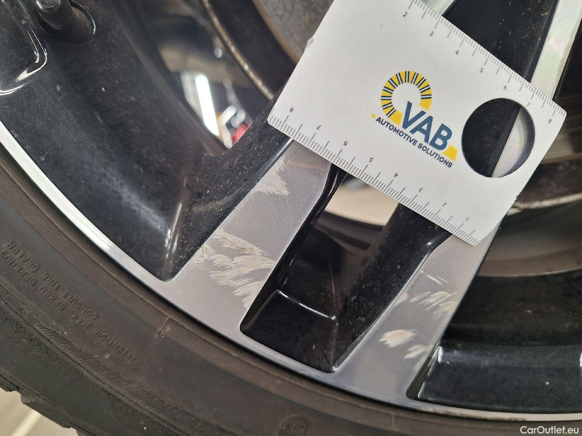  Volvo  V90 Volvo,  Cr.Country FL'20, Volvo  Cross Country B4 D 4x4 Geartr. Cross Cou #68