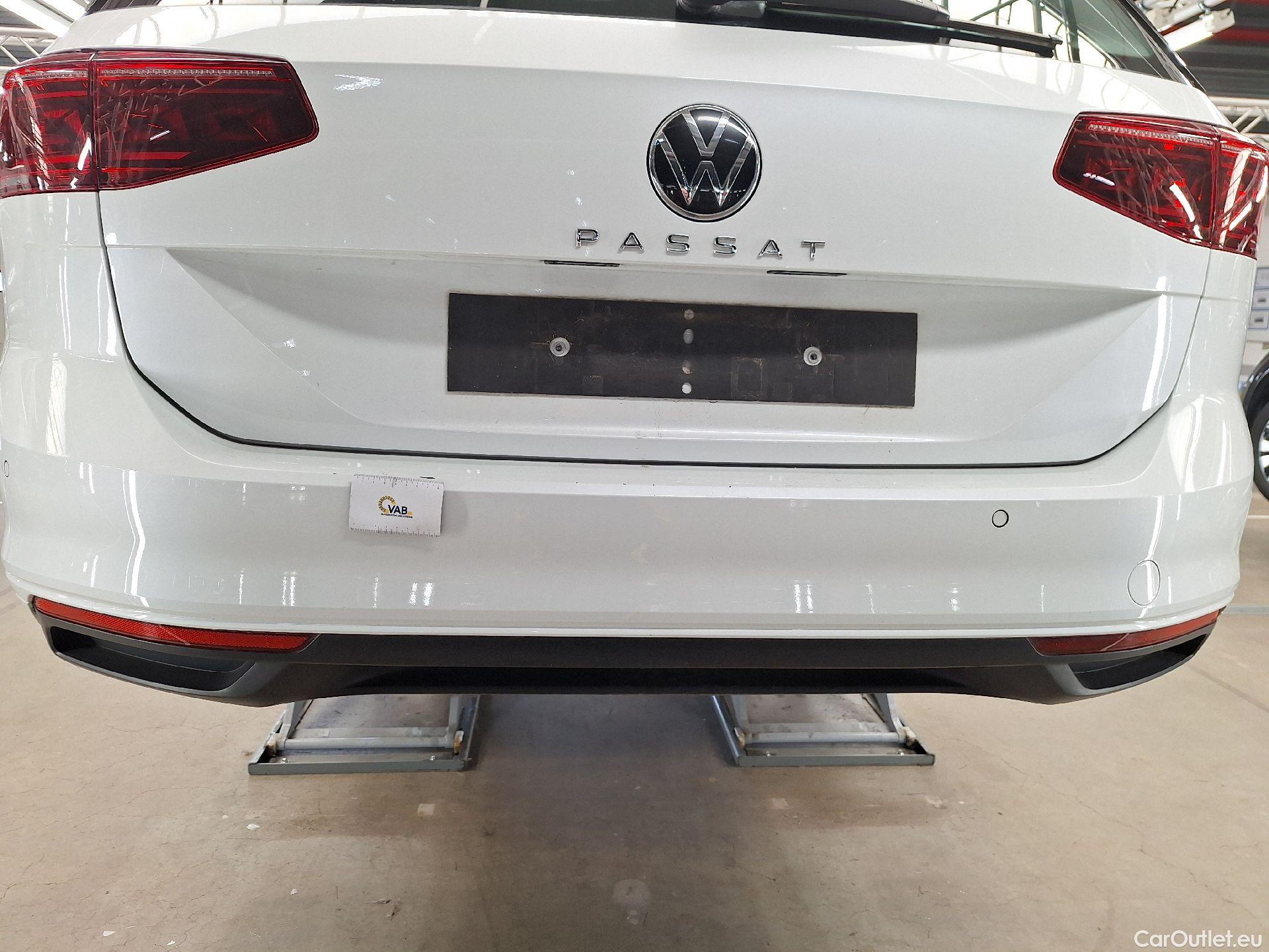  Volkswagen  Passat VW,  Variant FL'19, Volkswagen  Variant 2.0 TDI 90kW DSG Style B #13