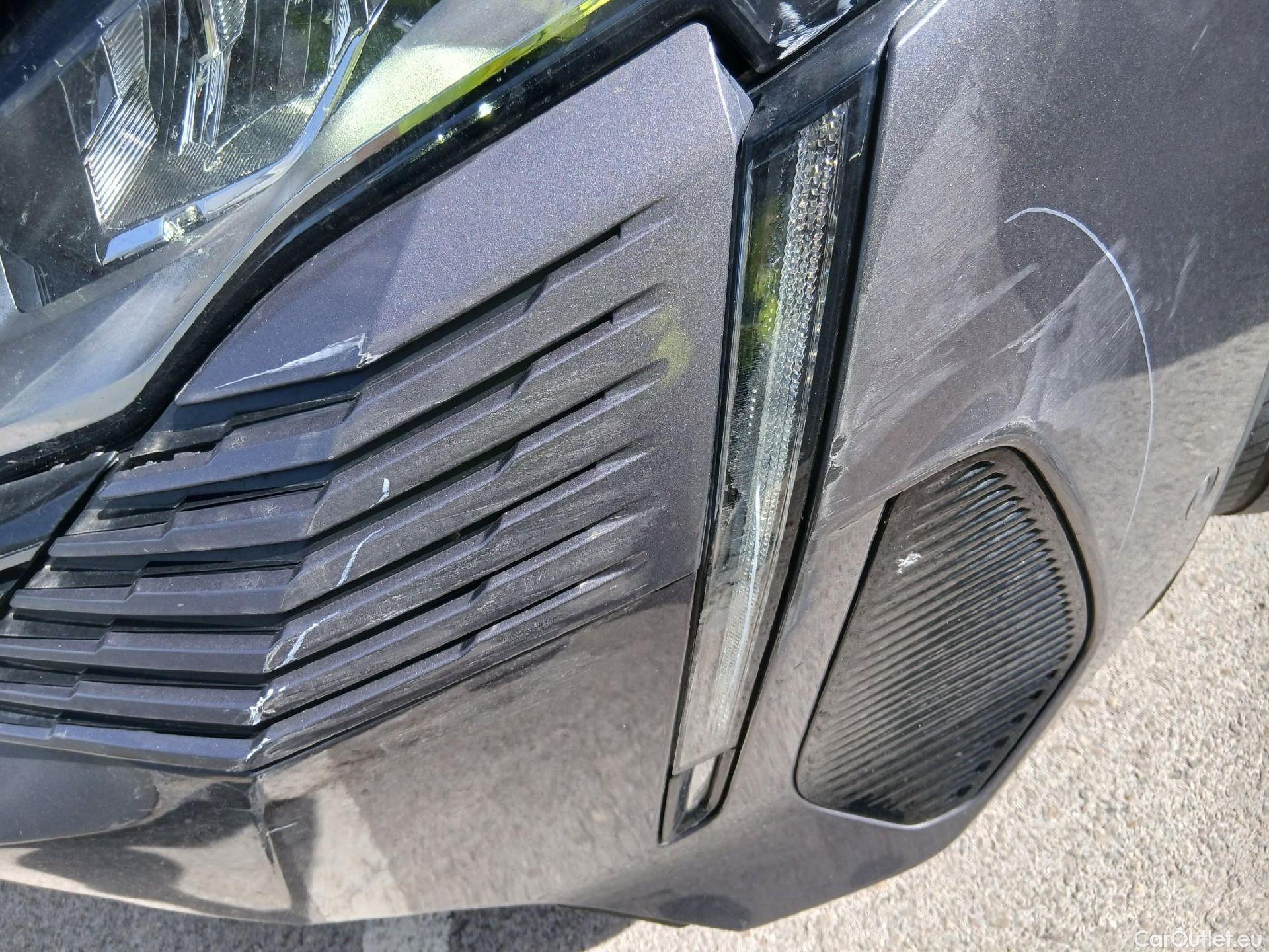  Peugeot  3008 PEUGEOT  / 2020 / 5P / todoterreno 1.5 BlueHDi 96kW S&S Allure Pack EAT8 #10