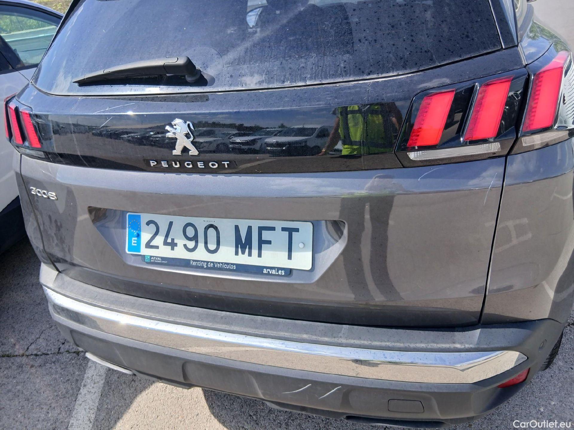  Peugeot  3008 PEUGEOT  / 2020 / 5P / todoterreno 1.5 BlueHDi 96kW S&S Allure Pack EAT8 #36