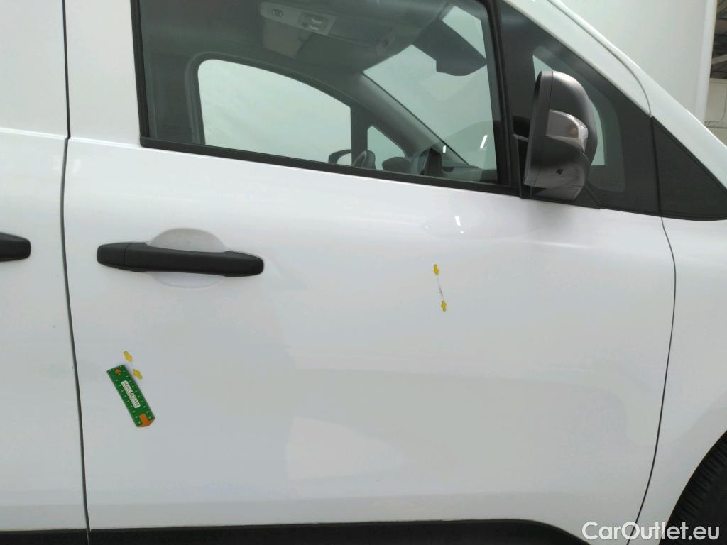  Renault  Kangoo RENAULT  / 2021 / 4P / Fourgonnette Extra - Blue dCi95 Sésame Ouvre Toi #19