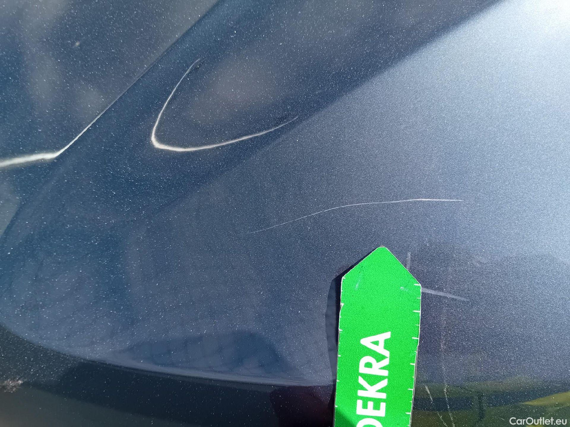 Volvo  XC60 VOLVO  / 2017 / 5P / todoterreno 2.0 B4 D Momentum Pro Auto #3