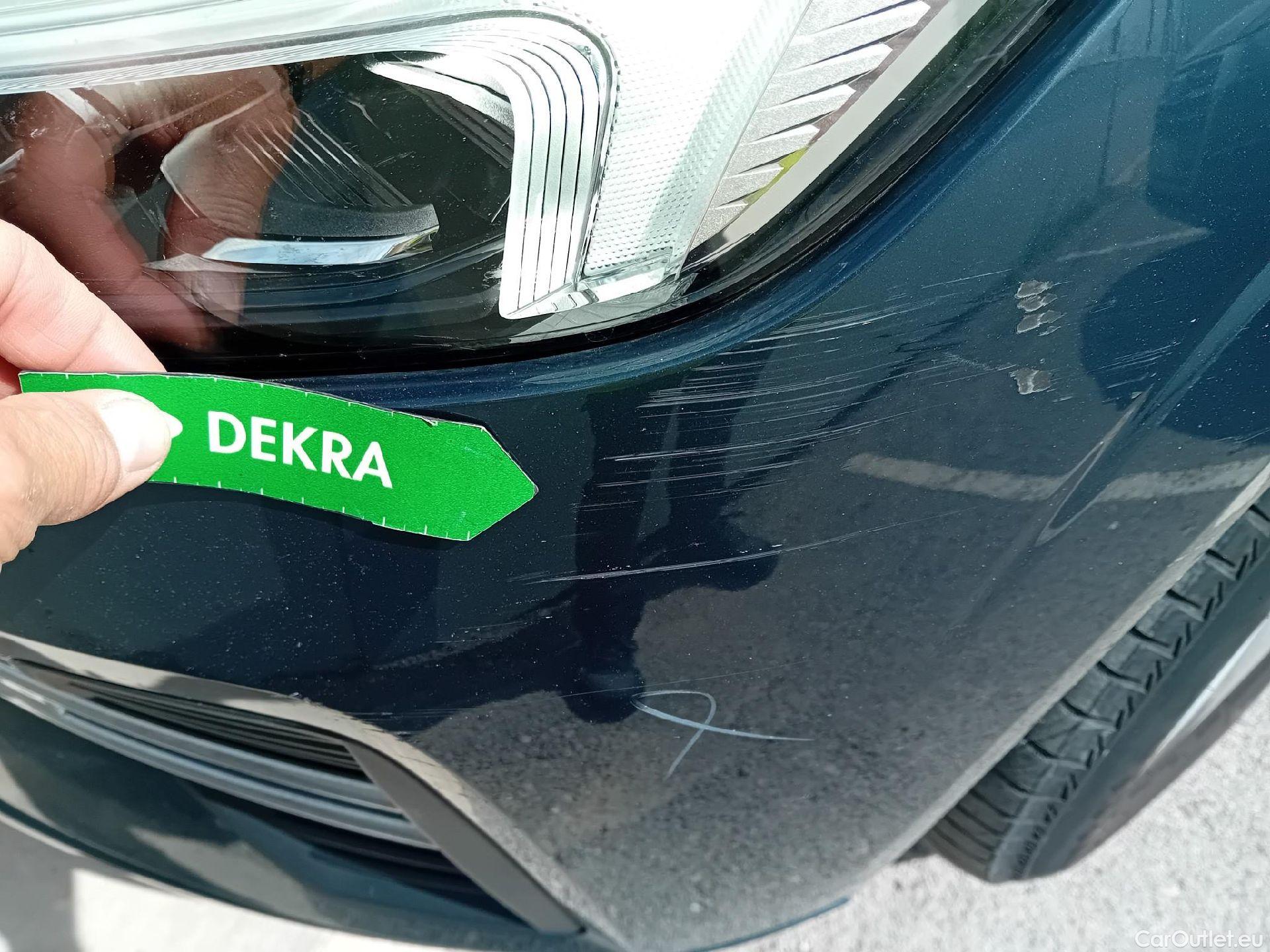  Volvo  XC60 VOLVO  / 2017 / 5P / todoterreno 2.0 B4 D Momentum Pro Auto #1