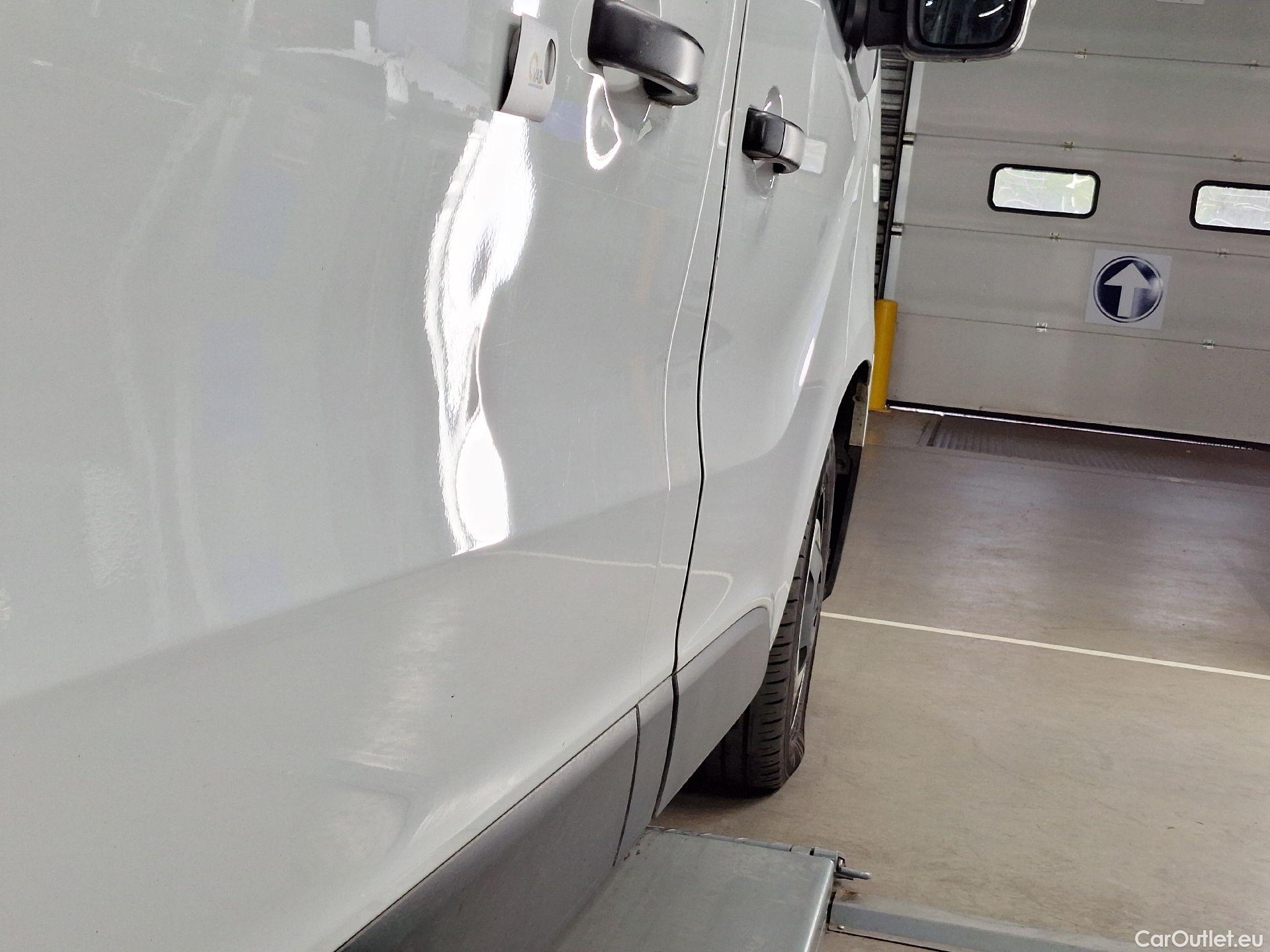  Renault  Trafic Renault, _ '21, Renault  L1H1 dCi 130 Confort 2.9T 4d #30