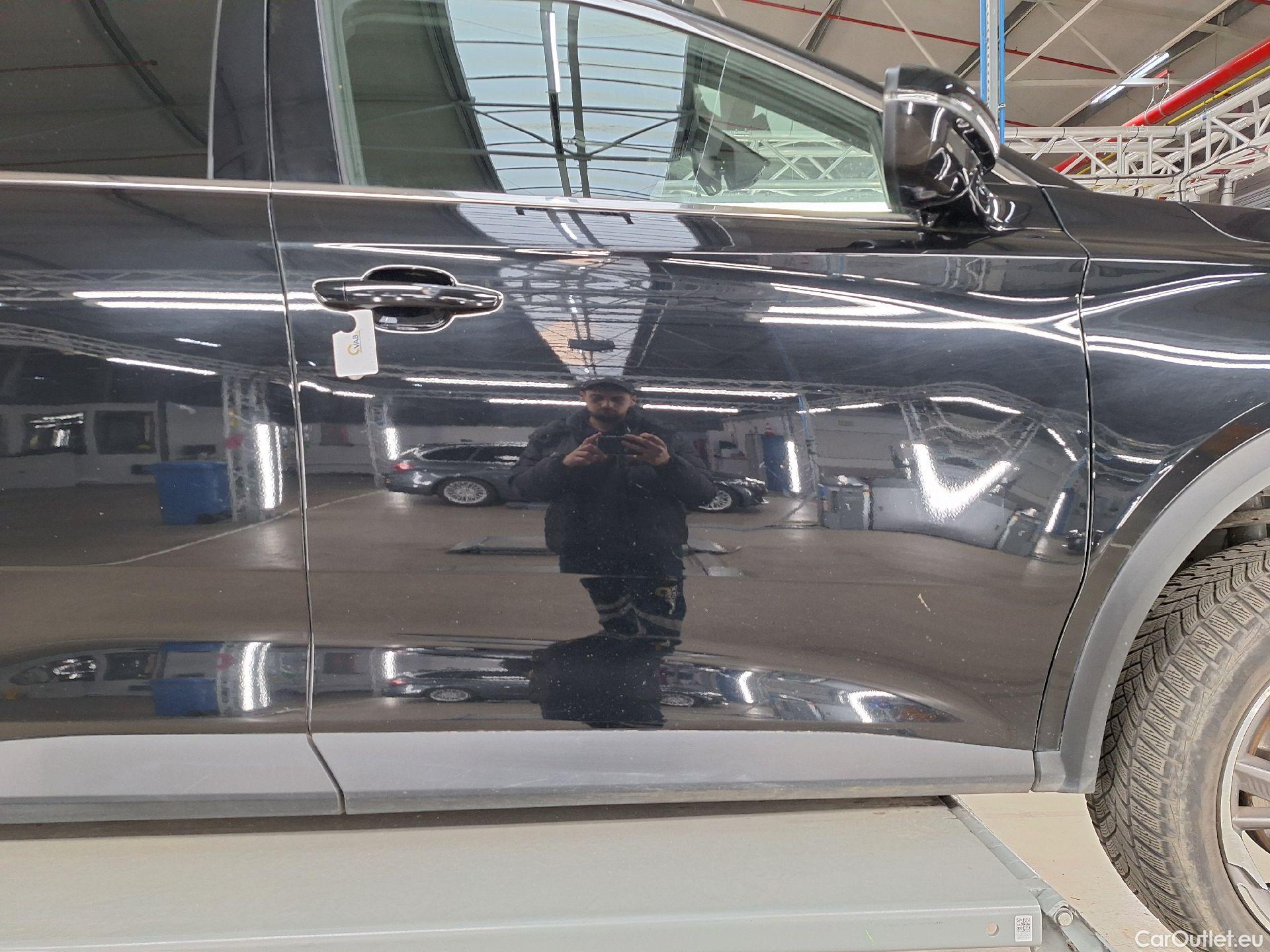  DS  DS7 DS,  CB '17, DS 7 Crossback E-Tense So Chic 5d #17