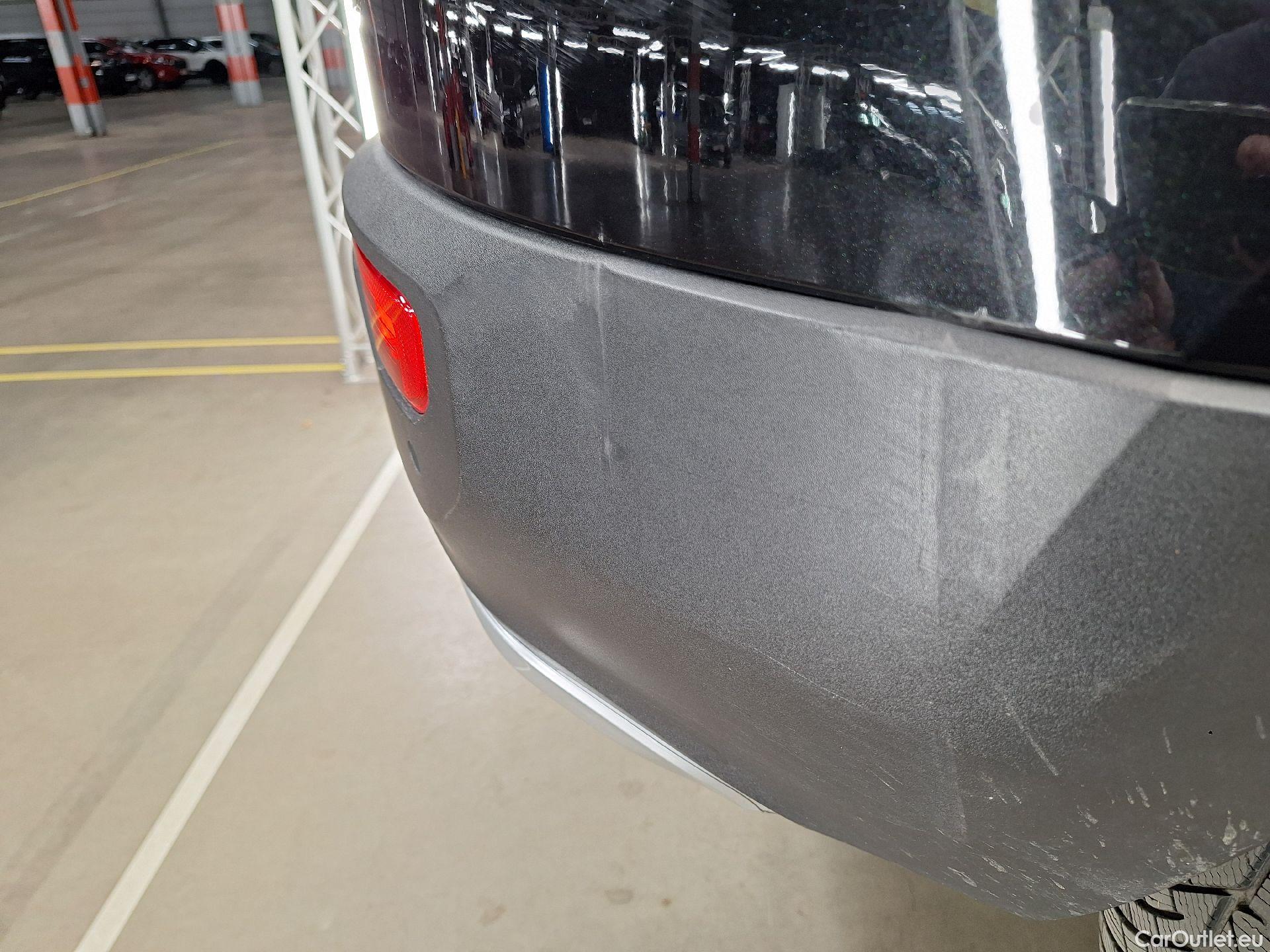  Volvo  XC 40 Volvo, XC40 '17, Volvo XC40 T2 Geartronic Inscription 5d #17