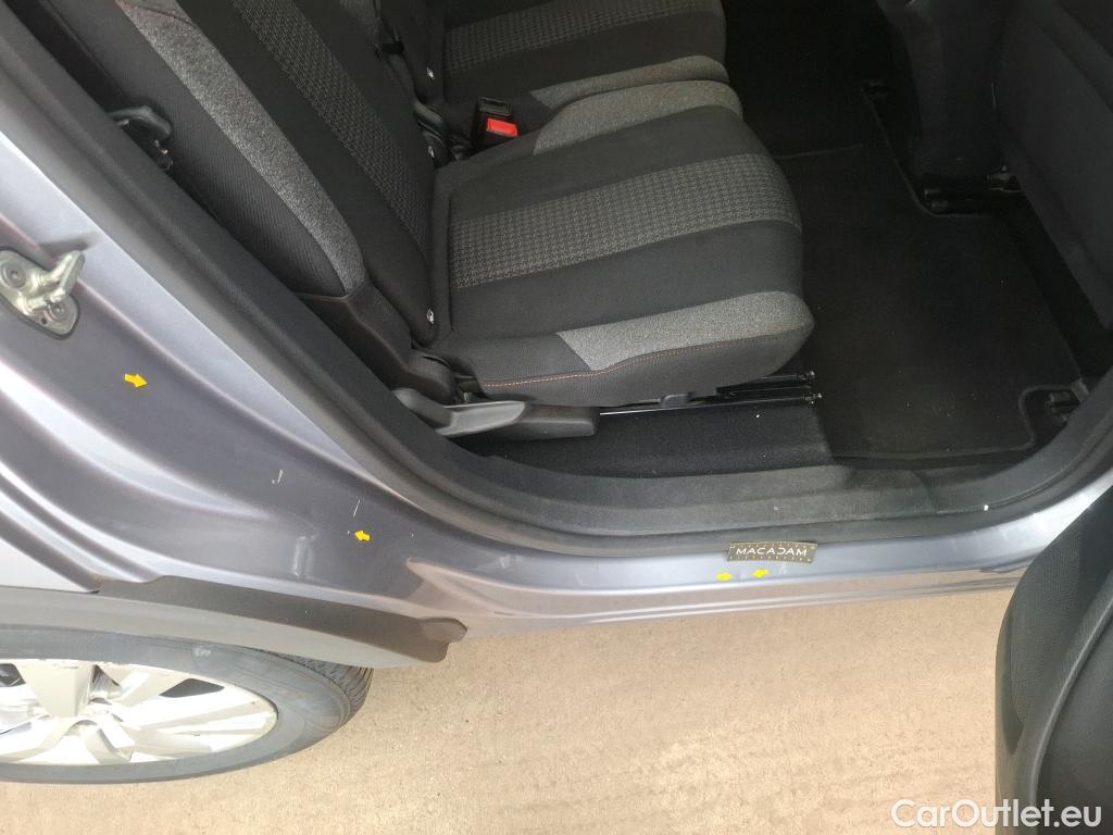  Peugeot  5008  Active Business 1.2 PureTech 130CV BVM6 E6d #22