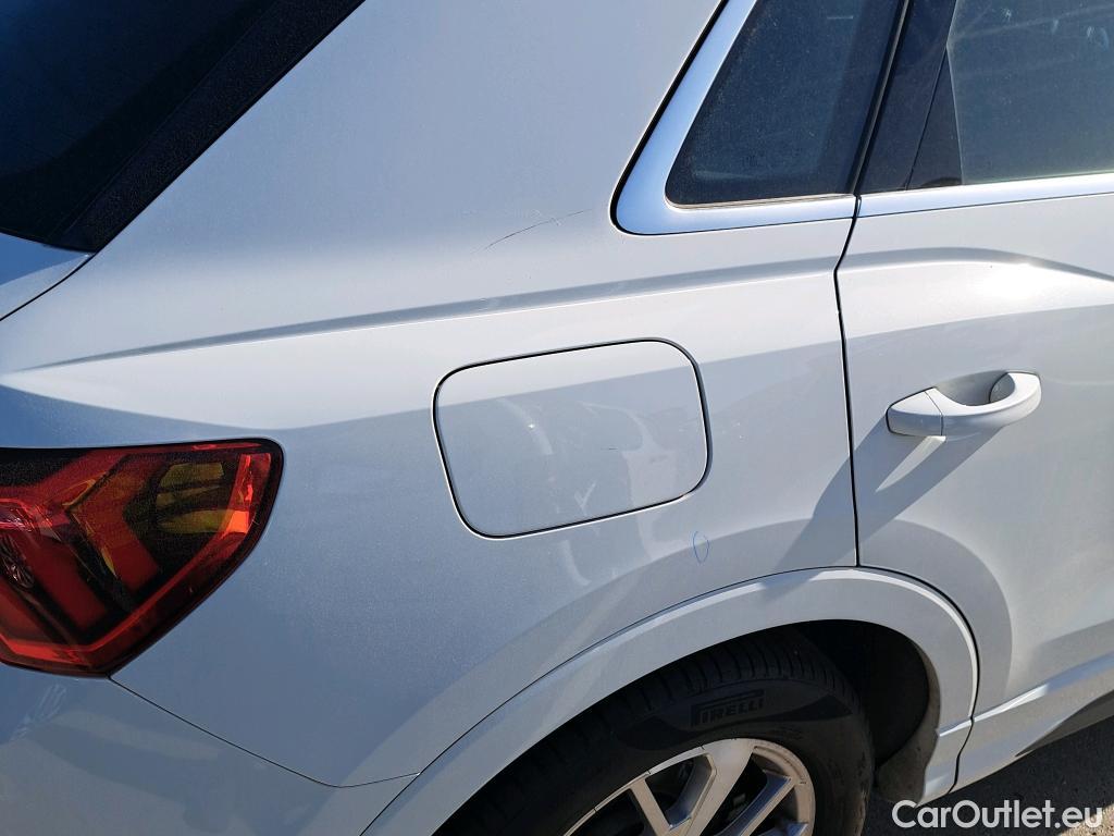  Audi  Q3 AUDI  / 2018 / 5P / todoterreno 40 TFSI 140kW S tronic Quattro S Line #3