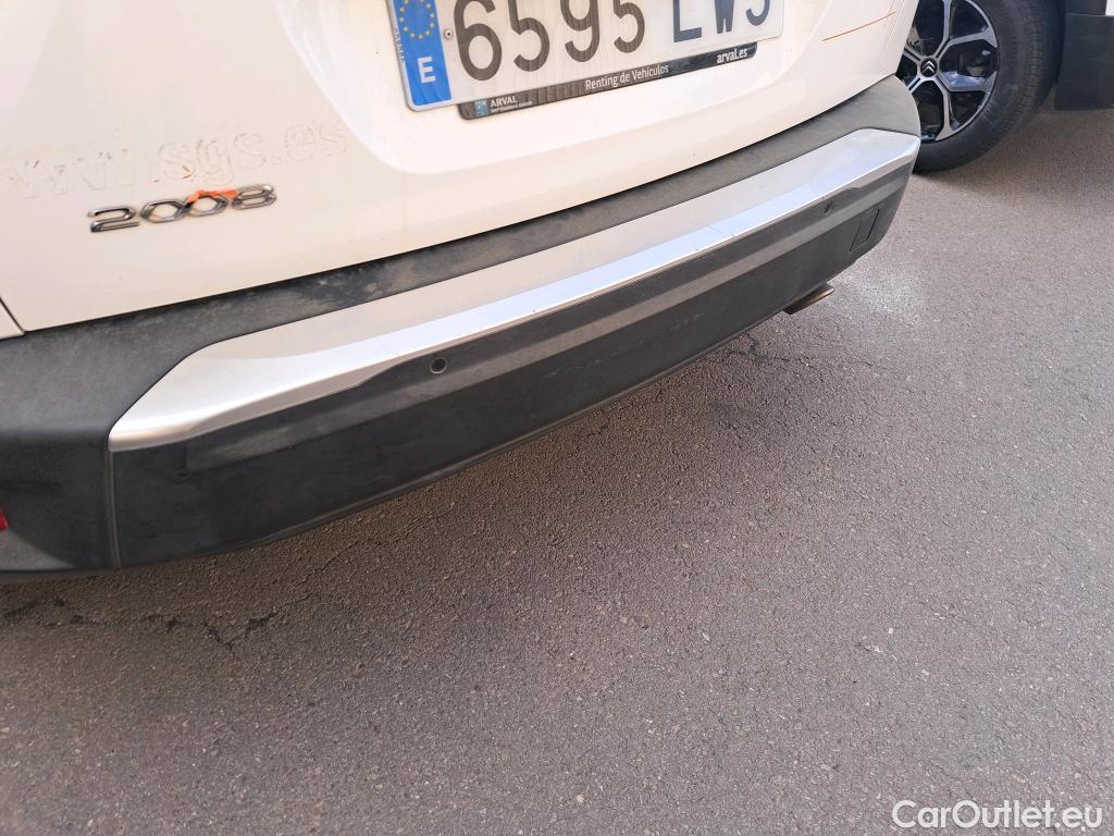  Peugeot  2008 PEUGEOT  / 2019 / 5P / todoterreno Allure BlueHDI 81kW (110CV) #44