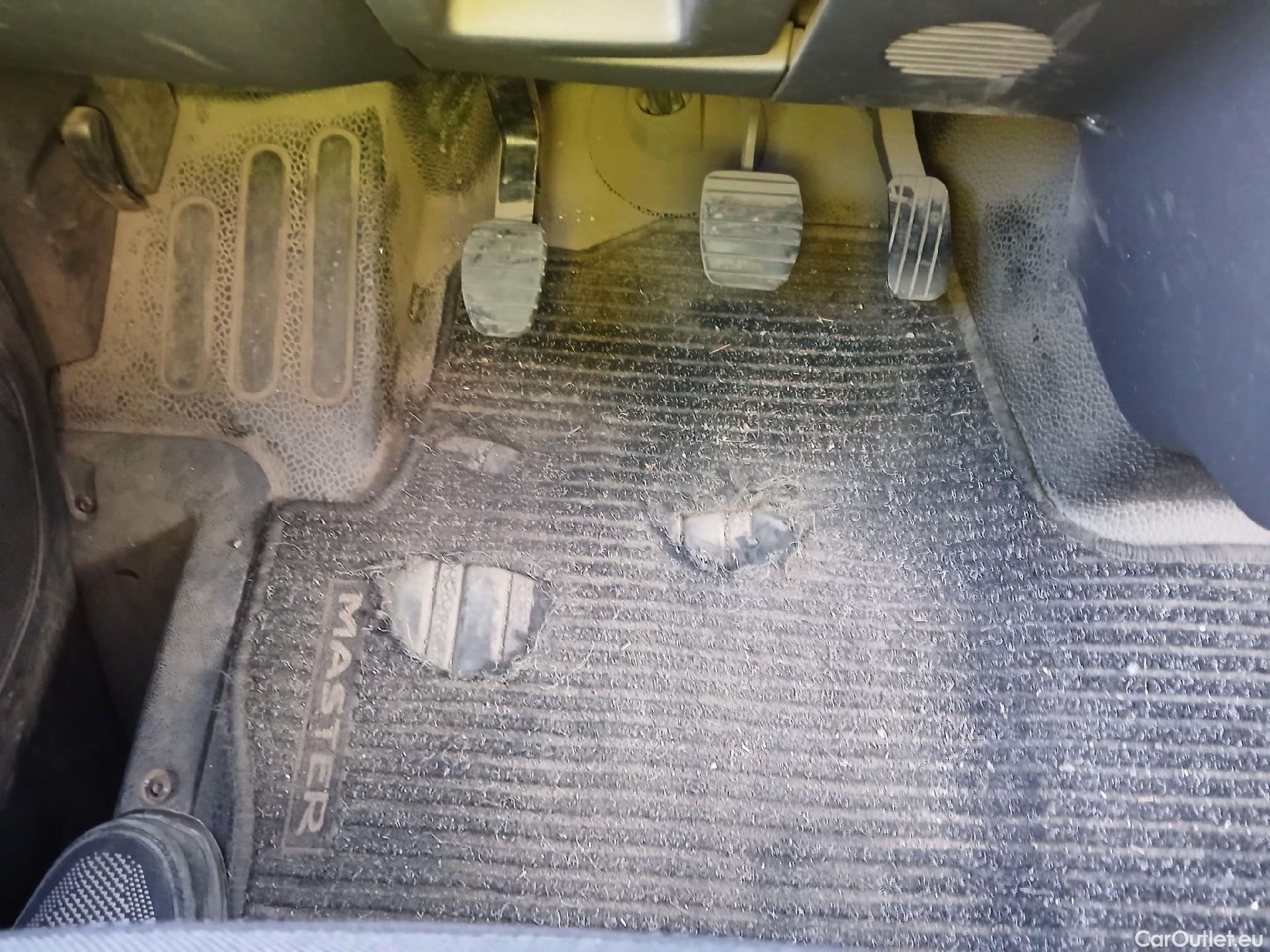  Renault  Master RENAULT  / 2019 / 4P / furgón Furgón T L1H1 3500 Bl dCi 99W (135CV) #1