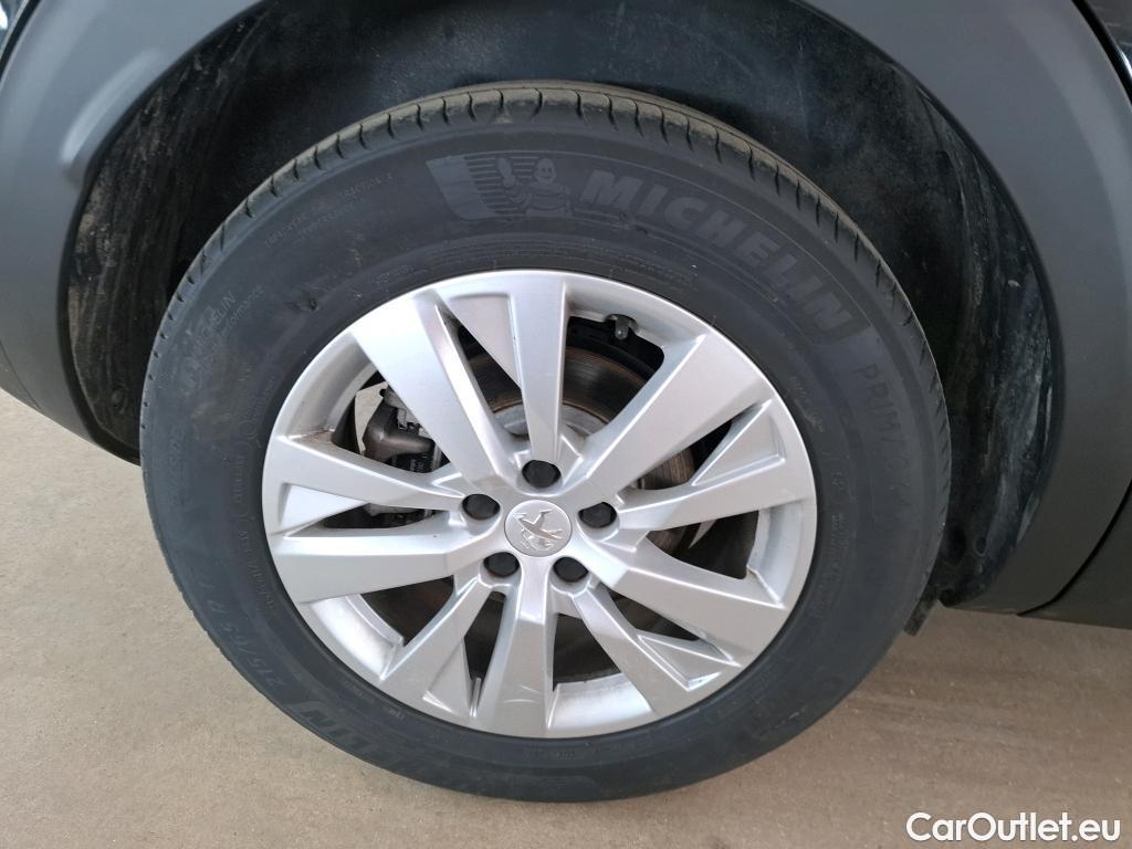  Peugeot  3008  II Active Pack 1.5 HDi 130CV BVA8 E6d #20
