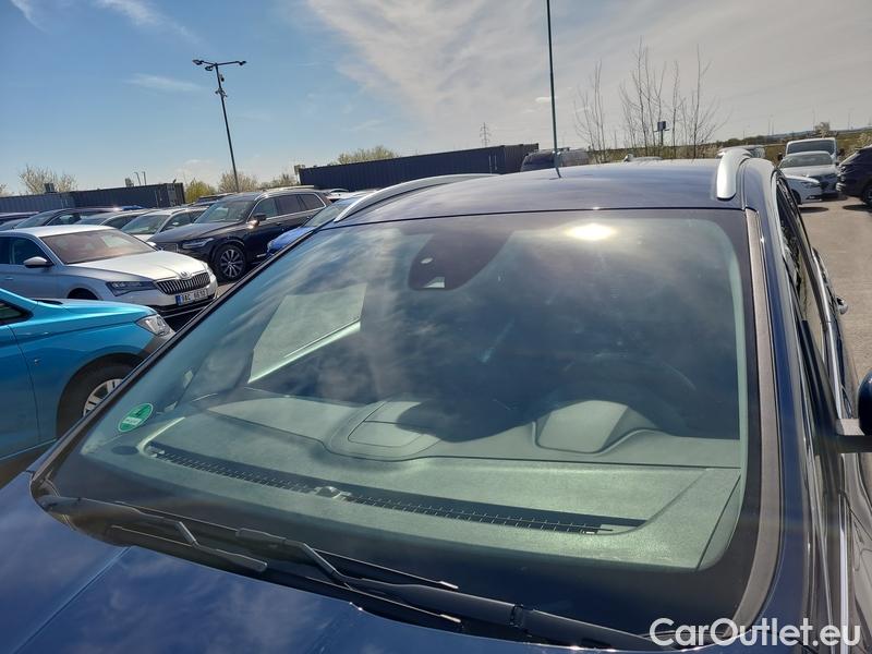  Ford  S-Max  (2015)  2.0EBlue 110 Titanium #1