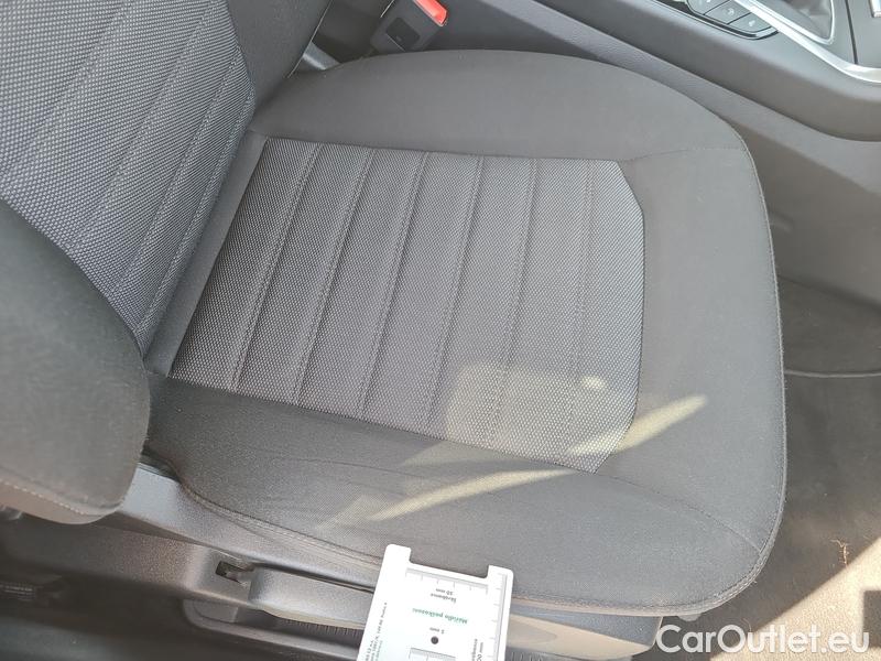  Ford  S-Max  (2015)  2.0EBlue 110 Titanium #12