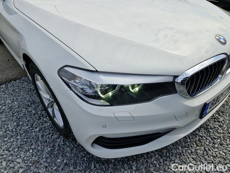  Bmw  Serie 5  Touring (F31) (2015) 520d xD Touring #11