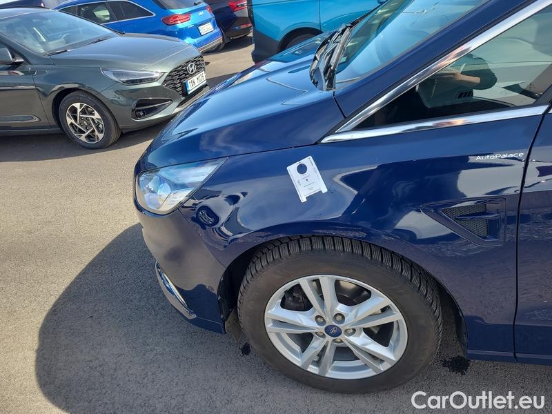  Ford  S-Max  (2015)  2.0EBlue 110 Titanium #2
