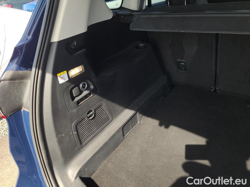  Ford  S-Max  (2015)  2.0EBlue 110 Titanium #9