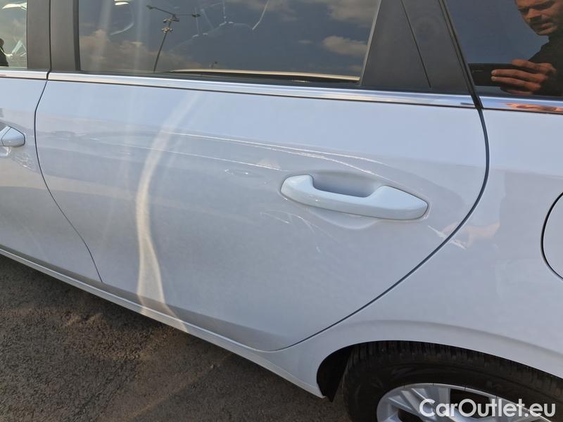  KIA  Cee'd Ceed Sportswagon (2018->) Ceed SW 1.5 T-GDI 118 Top AT #9