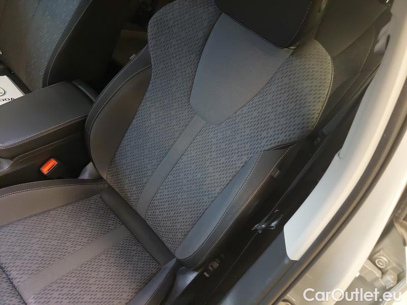  Skoda  Octavia  Combi (NX3)(2020) Oct.Combi 1.5TSI 110 Style #5