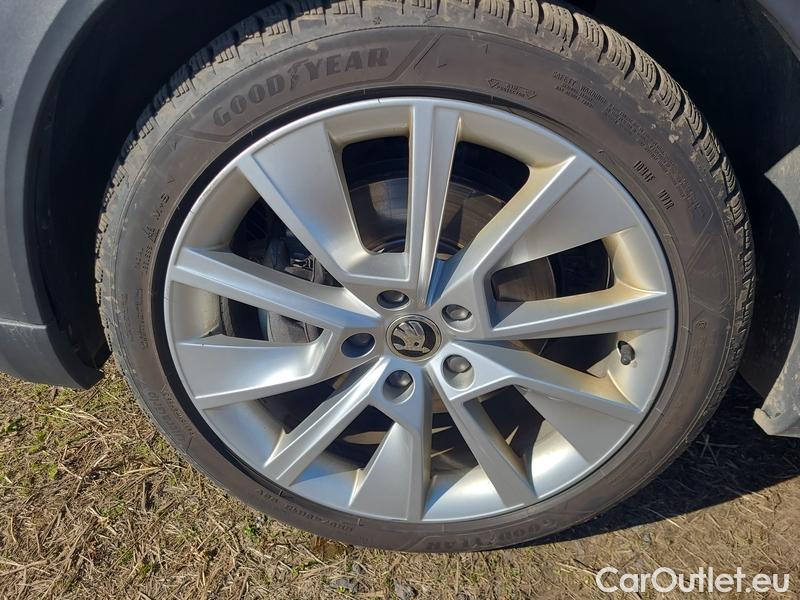 Skoda  Octavia  Combi (NX3)(2020) Oct.C. 2.0TDI 147 Scout 4x4 AT #3