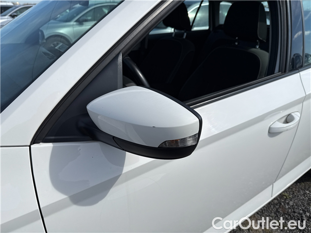  Skoda  Fabia  Com.1.0TSI 70 Style #10