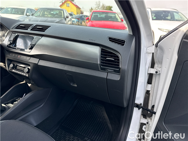  Skoda  Fabia  Com.1.0TSI 70 Style #19