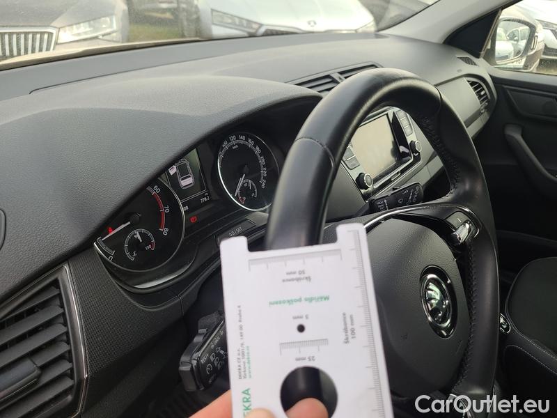 Skoda  Fabia  Combi (2015) Com.1.0TSI 70 Ambition 5d #10